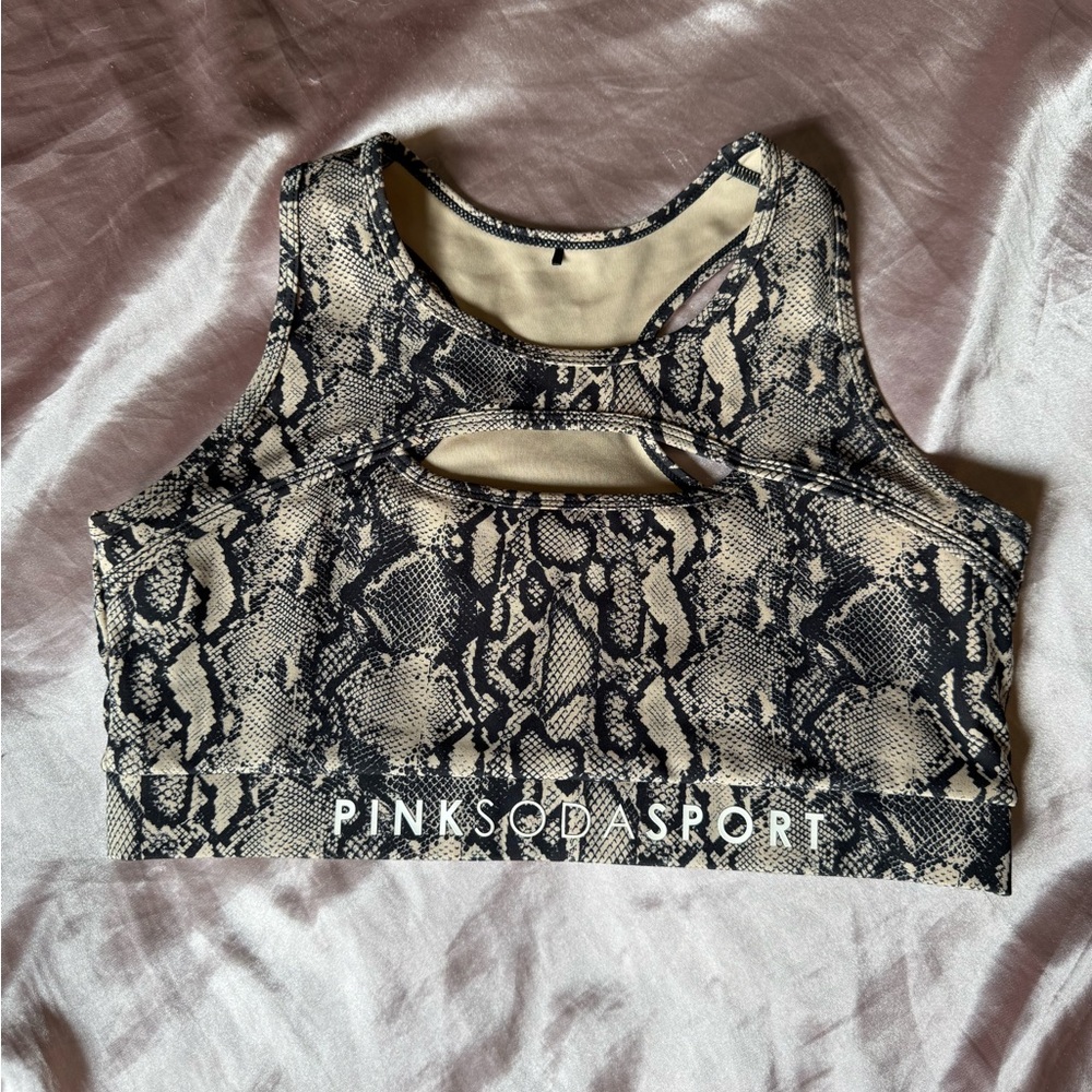 Pink Soda Sport Snake Print Sports Bra Large